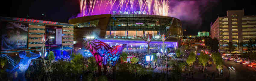 Out With The Old (Riviera) Vegas, In With The New (The Park and T-Mobile  Arena)